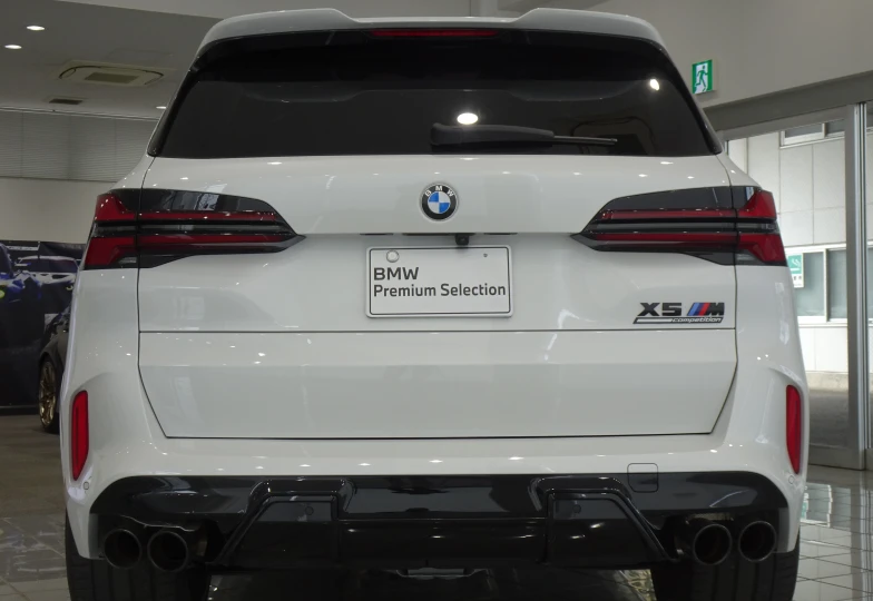 BMW X5 M Белый