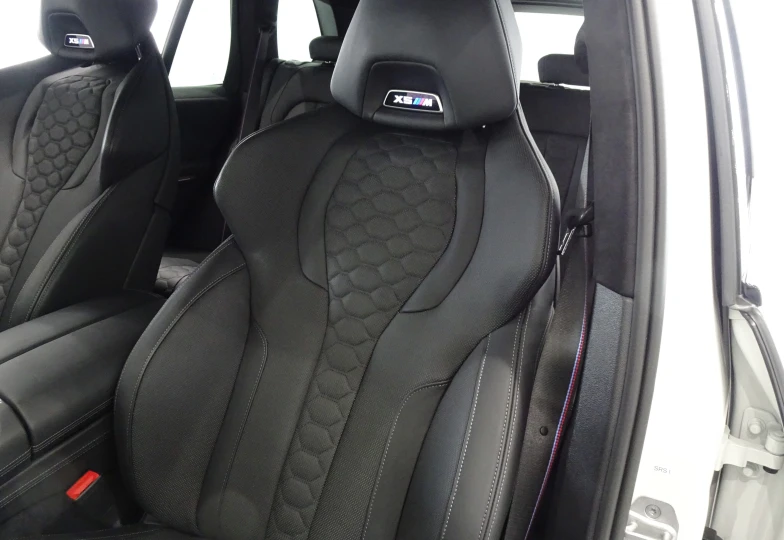 BMW X5 M Белый