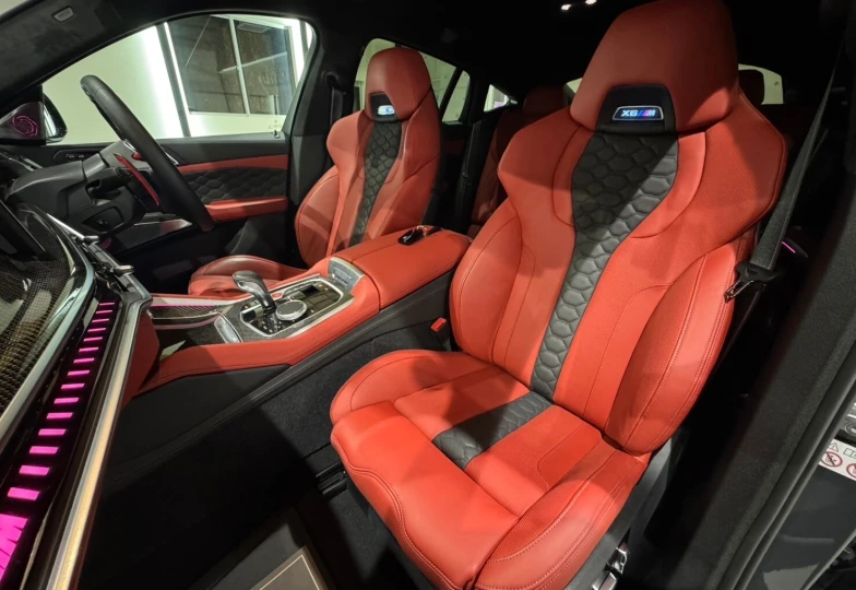 BMW X6 M Серый