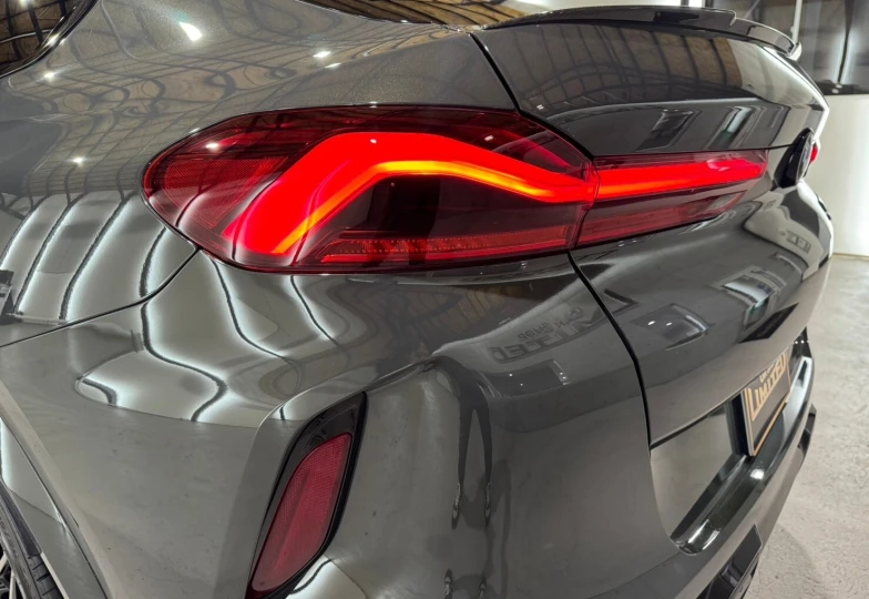 BMW X6 M Серый
