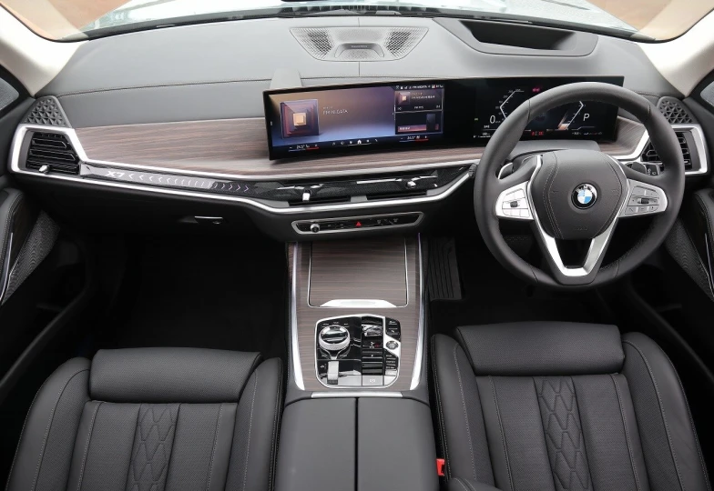 BMW X7 Синий
