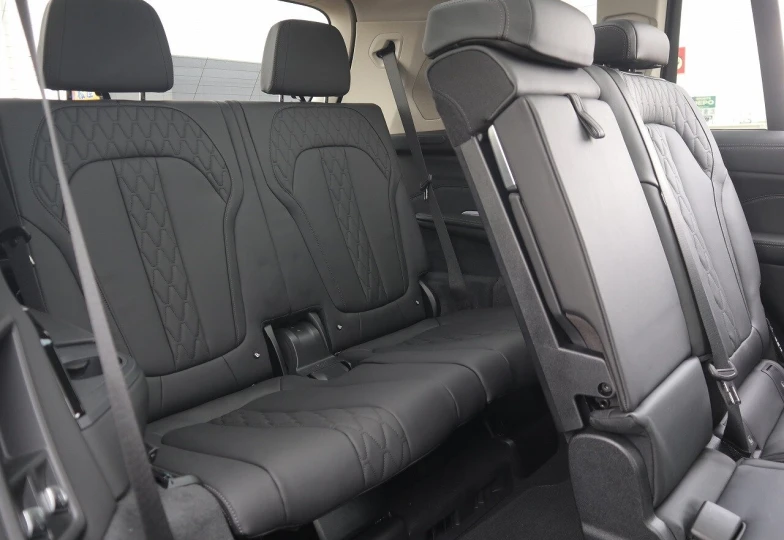 BMW X7 Синий