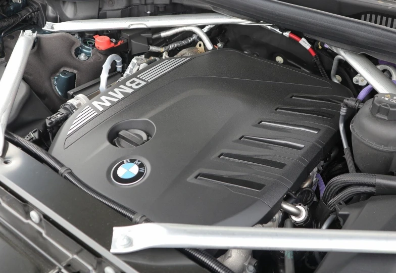 BMW X7 Синий