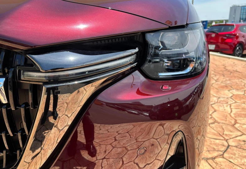 Mazda CX-80 Темно-красный
