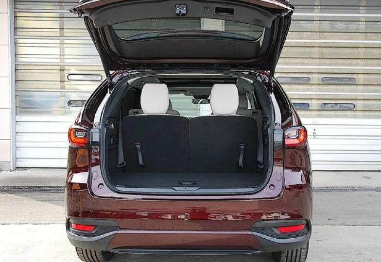 Mazda CX-80 Темно-красный