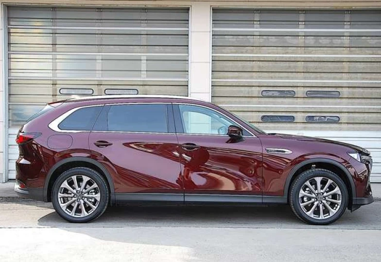 Mazda CX-80 Темно-красный