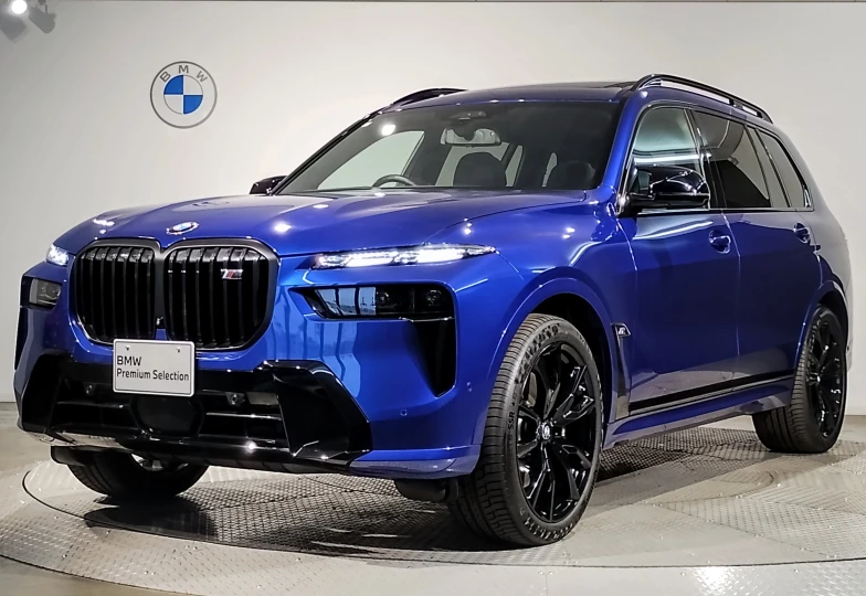 BMW X7 Blue