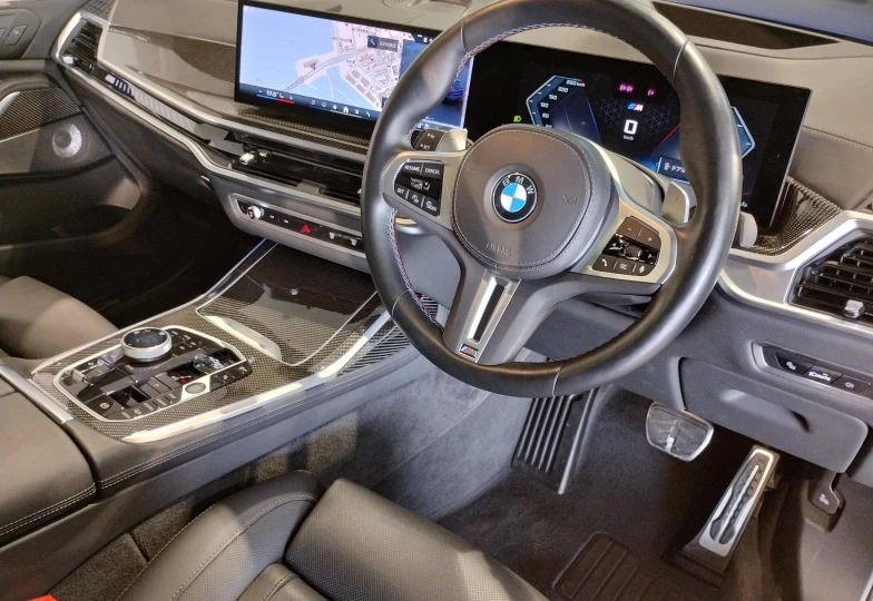 BMW X7 Blue