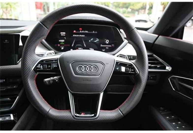 Audi RS e-tron GT Black