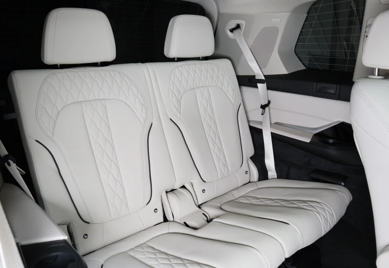 BMW X7 Blue