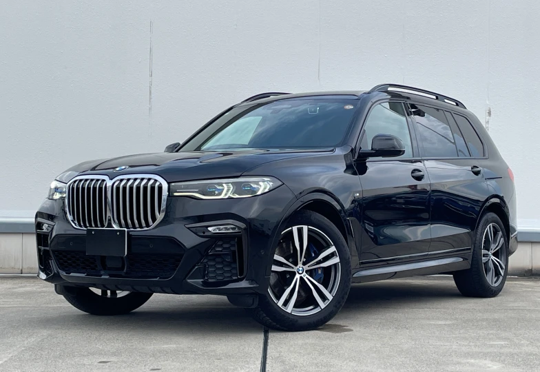 BMW X7 Black