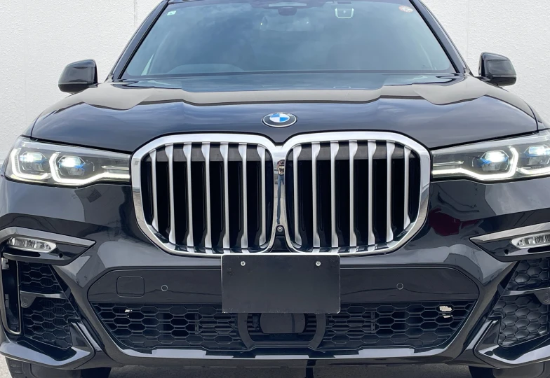 BMW X7 Black