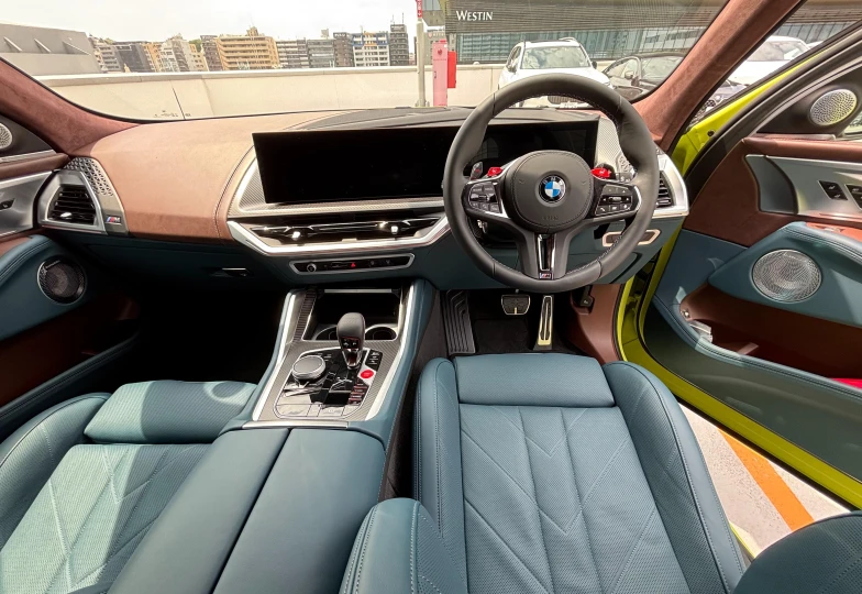 BMW XM Yellow