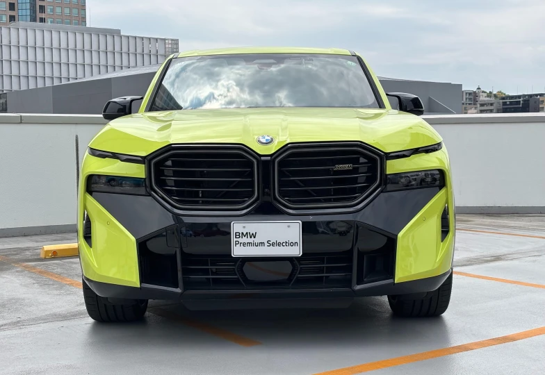 BMW XM Yellow