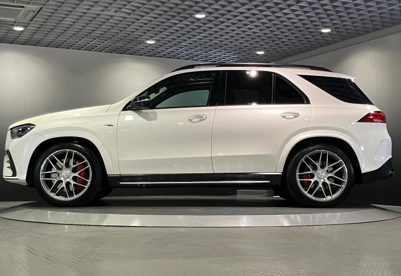 Mercedes GLE-class AMG White