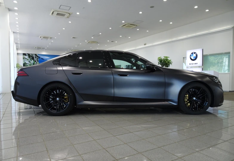 BMW M5 Grey