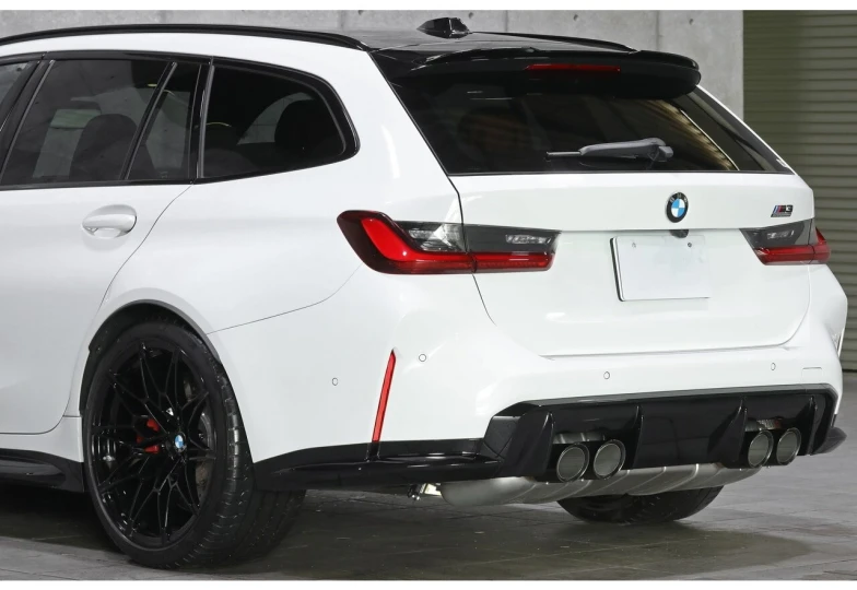 BMW M3 White
