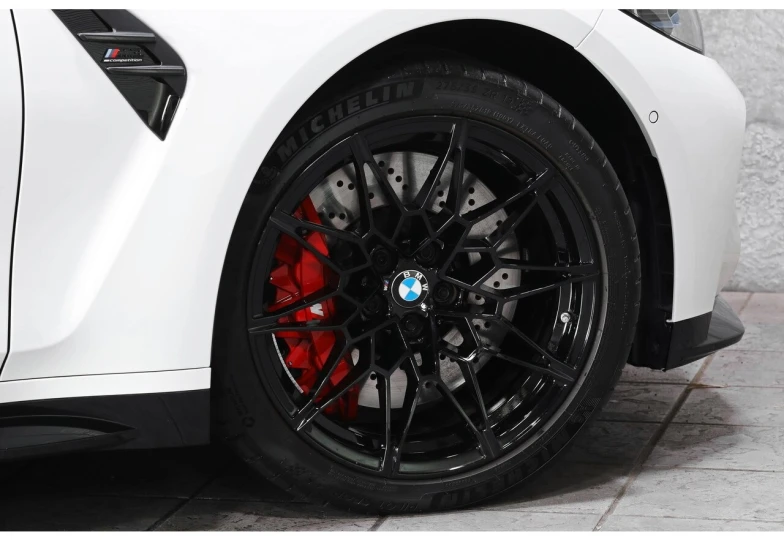 BMW M3 White