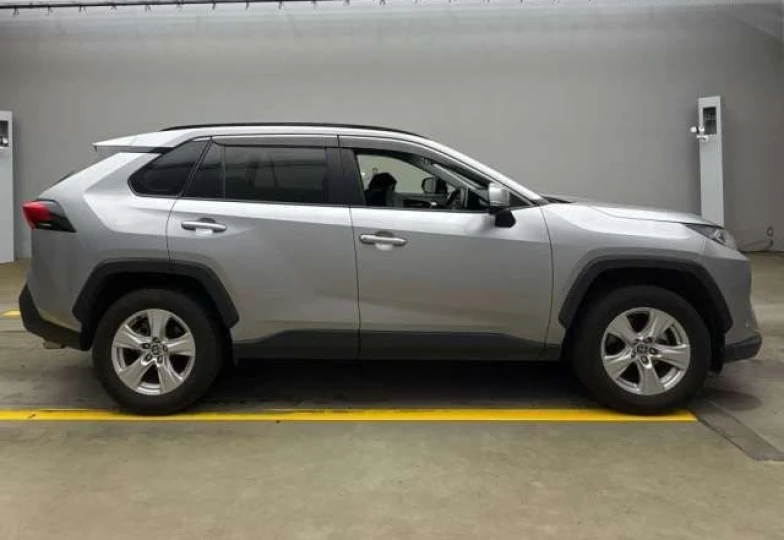 Toyota RAV4 Grey