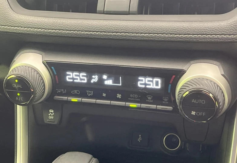 Toyota RAV4 White