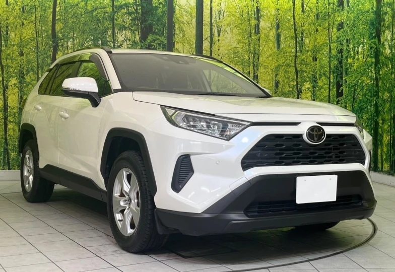 Toyota RAV4 White