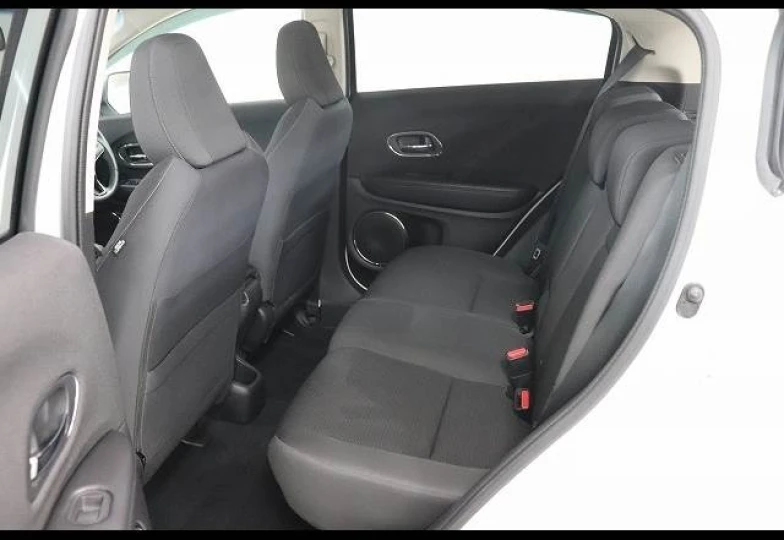 Honda Vezel White
