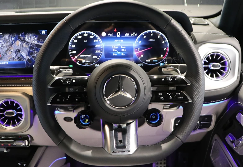 Mercedes G-class Black