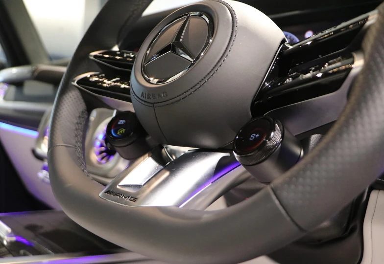 Mercedes G-class Black