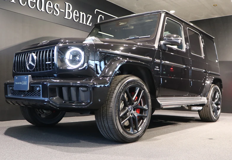 Mercedes G-class Black