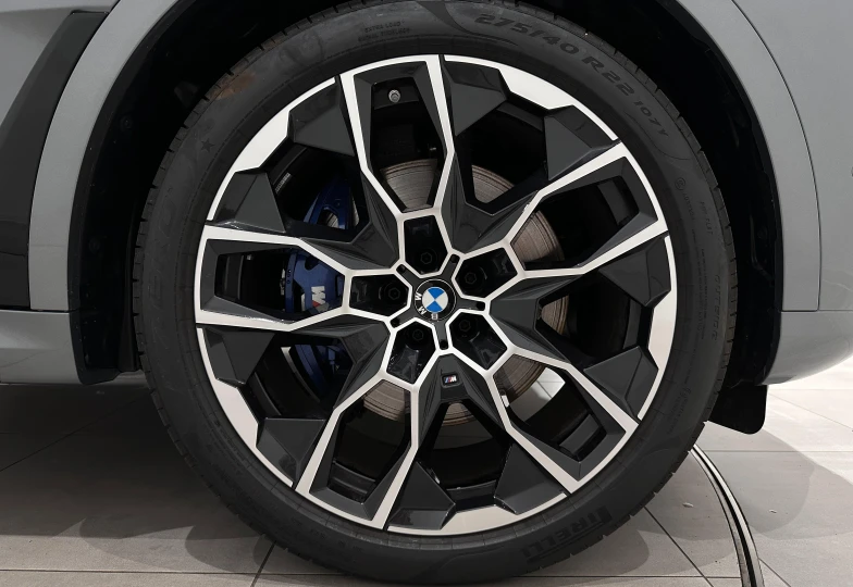 BMW X7 Grey