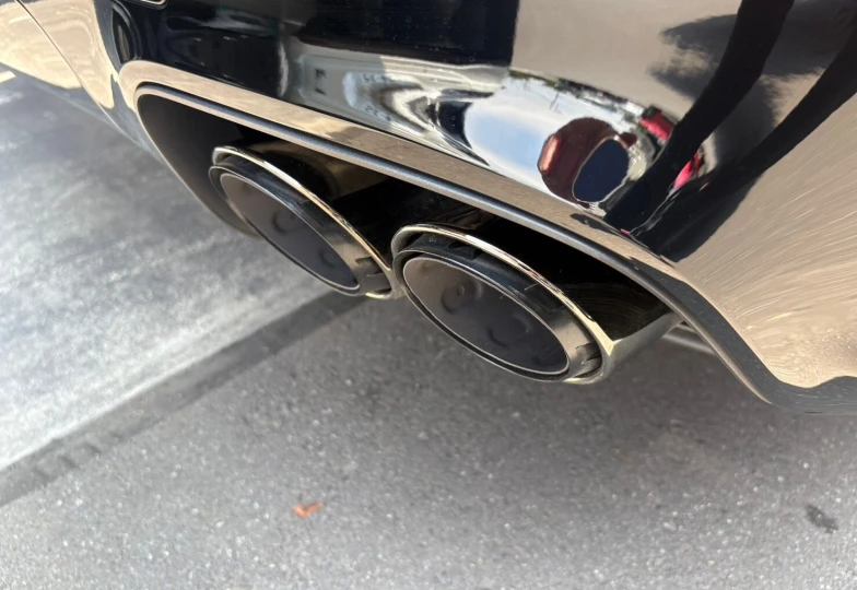 Porsche Cayenne Black