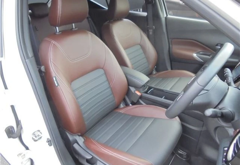 Nissan Kicks White