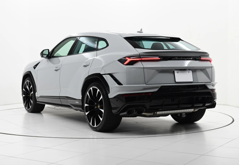 Lamborghini Urus Grey