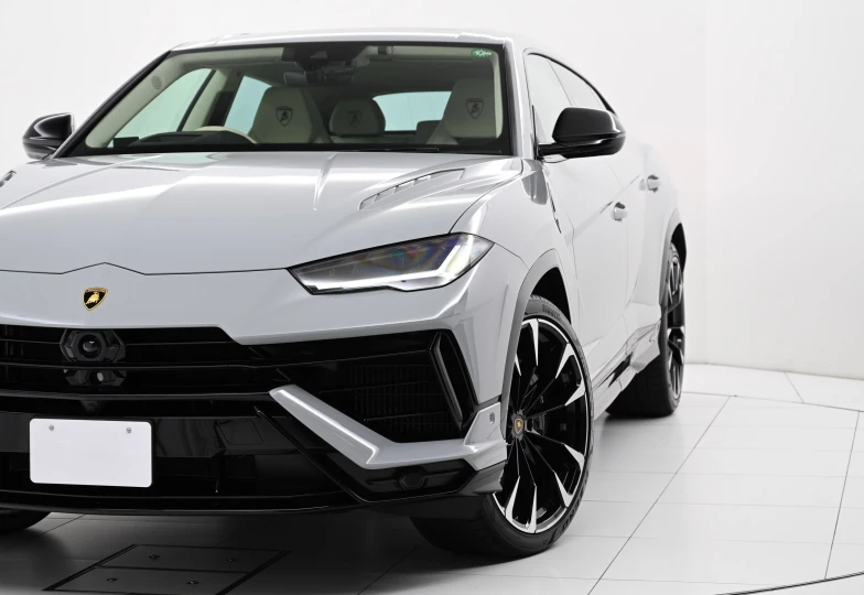 Lamborghini Urus Grey