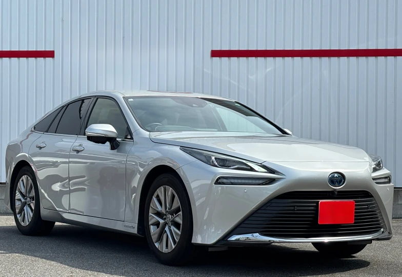 Toyota Mirai Серый