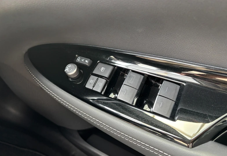 Toyota Mirai Серый