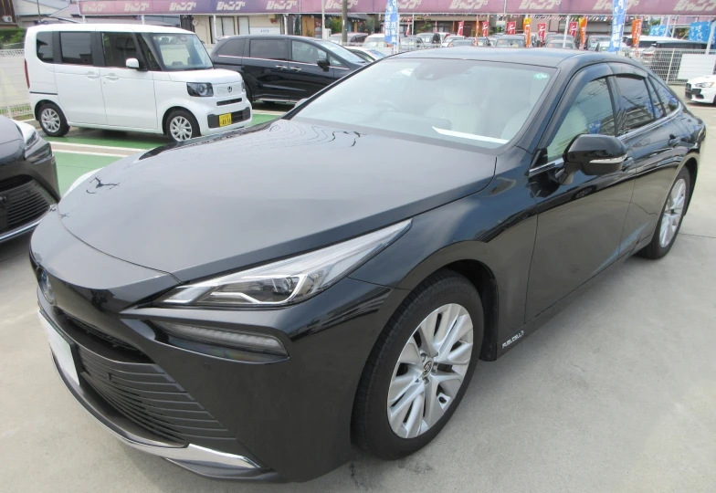 Toyota Mirai Черный