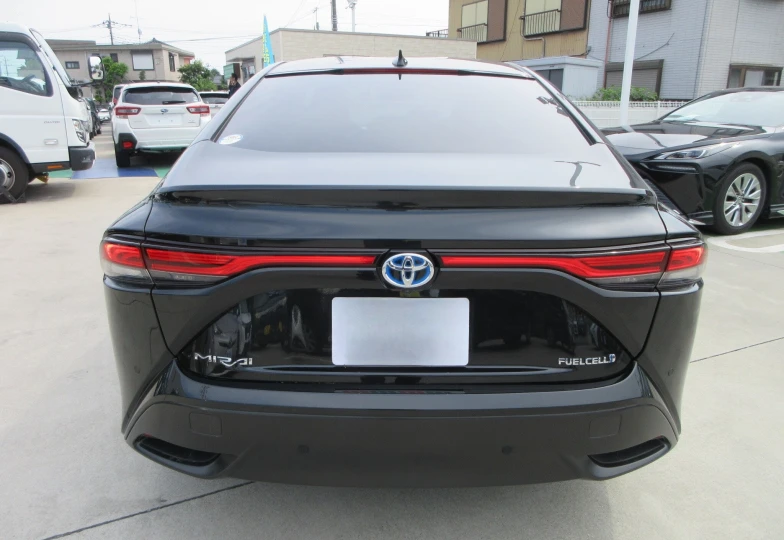 Toyota Mirai Черный