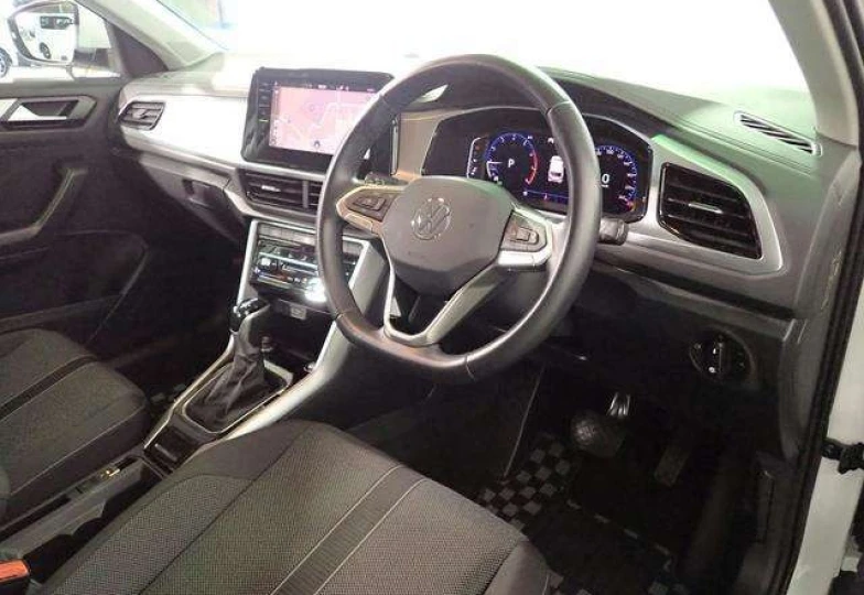 Volkswagen T-Roc White
