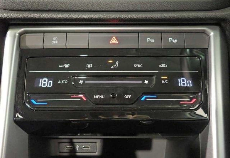 Volkswagen T-Roc White