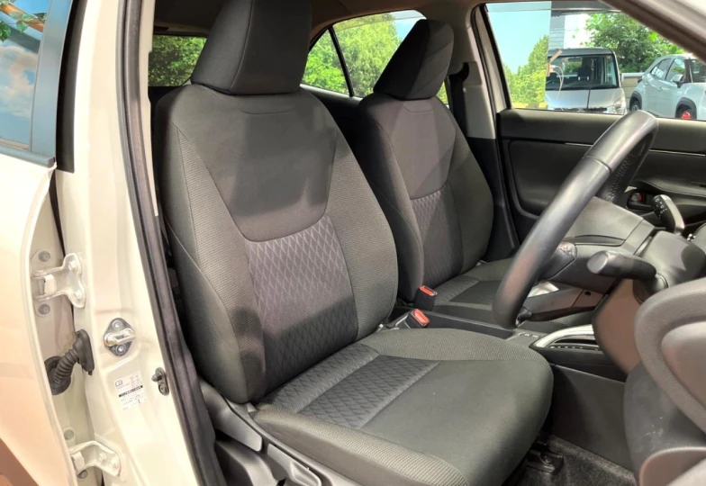 Toyota Yaris Cross White