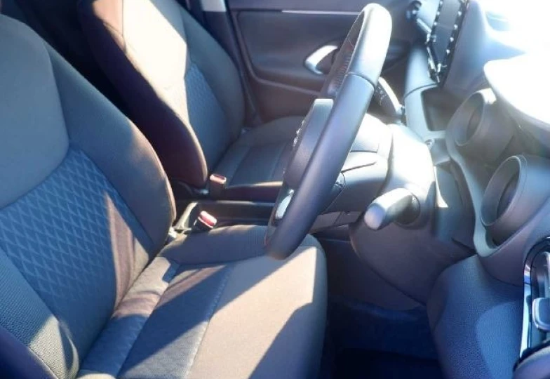 Toyota Yaris Cross White