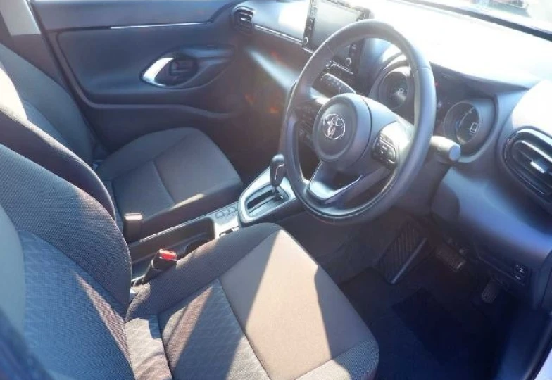 Toyota Yaris Cross White