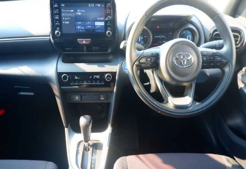 Toyota Yaris Cross White