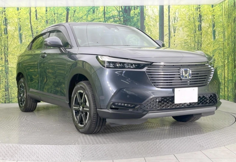 Honda Vezel Grey