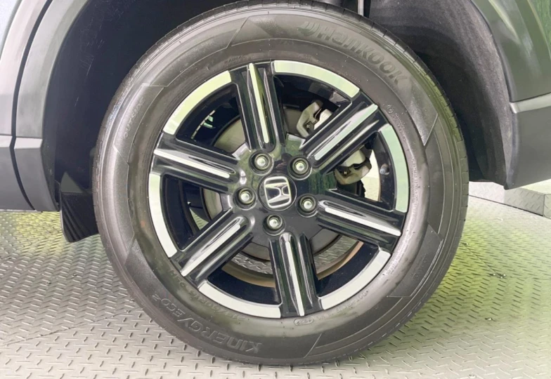 Honda Vezel Grey