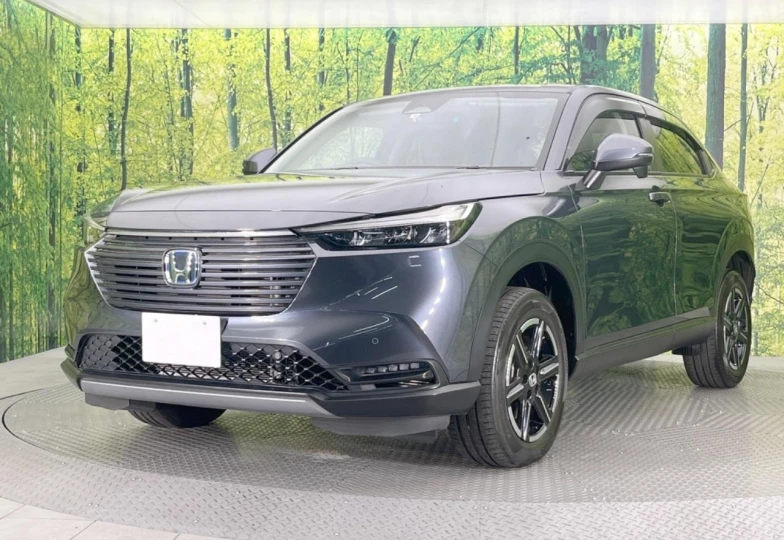 Honda Vezel Grey