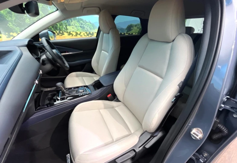 Mazda CX-30 Grey