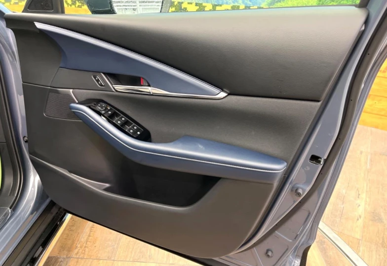 Mazda CX-30 Grey