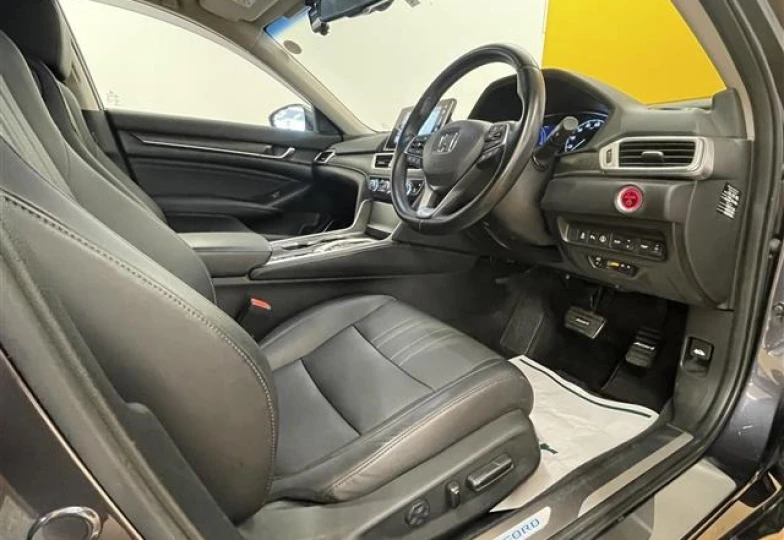 Honda Accord Grey